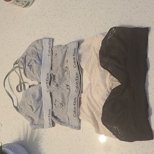 4 Calvin Klein Bras